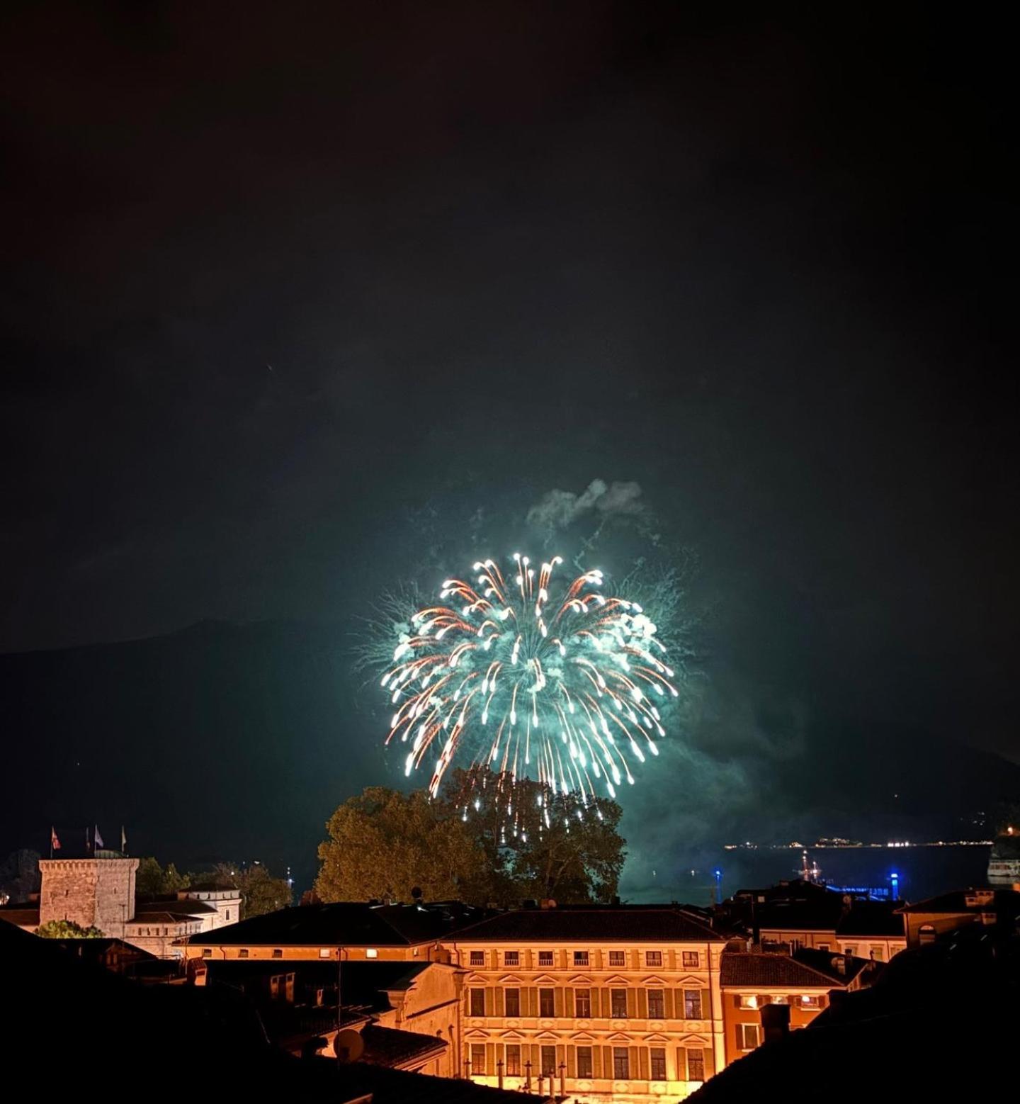 شقة Palazzo Riccamboni ريفا ديل غاردا المظهر الخارجي الصورة